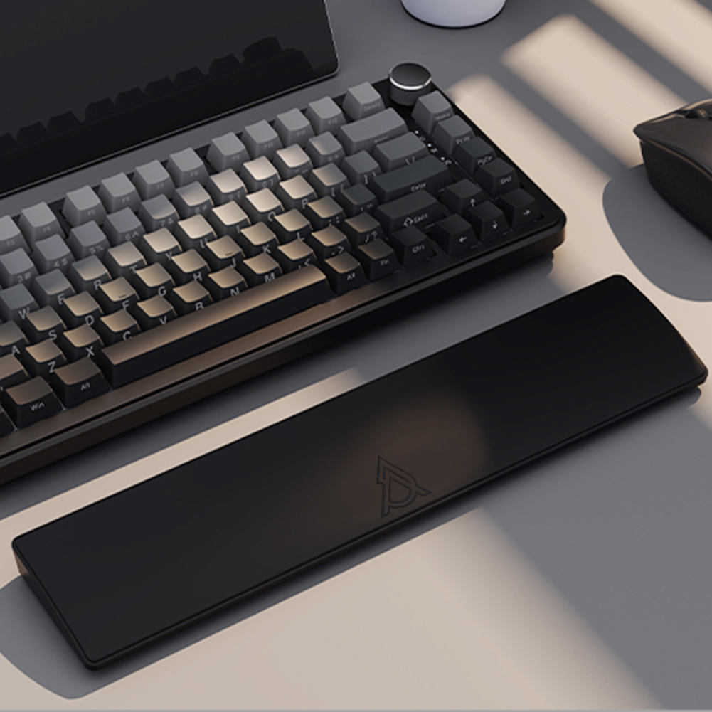 Tastiera da Gaming con 81 Tast - Gaming Hand Accessories recensione e prezzo